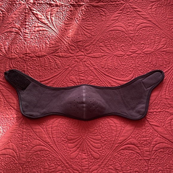 2 “gaitors” - camo & grey - NEVER USED - Picture 8 of 9